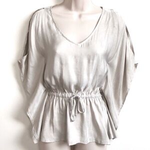 Express butterfly sleeve cold shoulder blo…